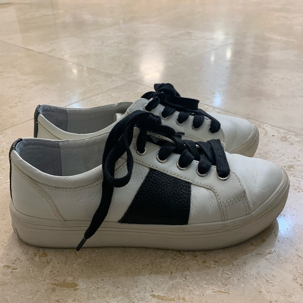 Dolce Vita Thick Sole Sneaks
